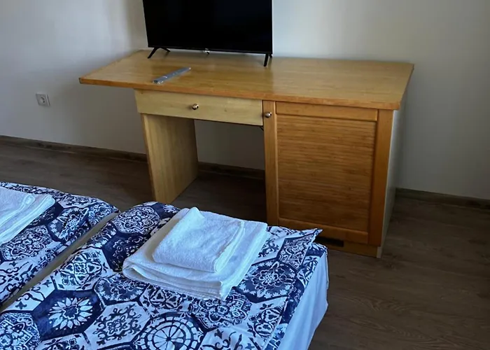 мег сий вю * 瓦爾納