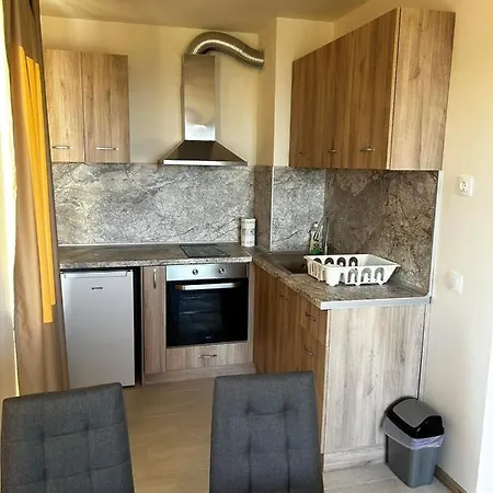мег сий вю Apartament